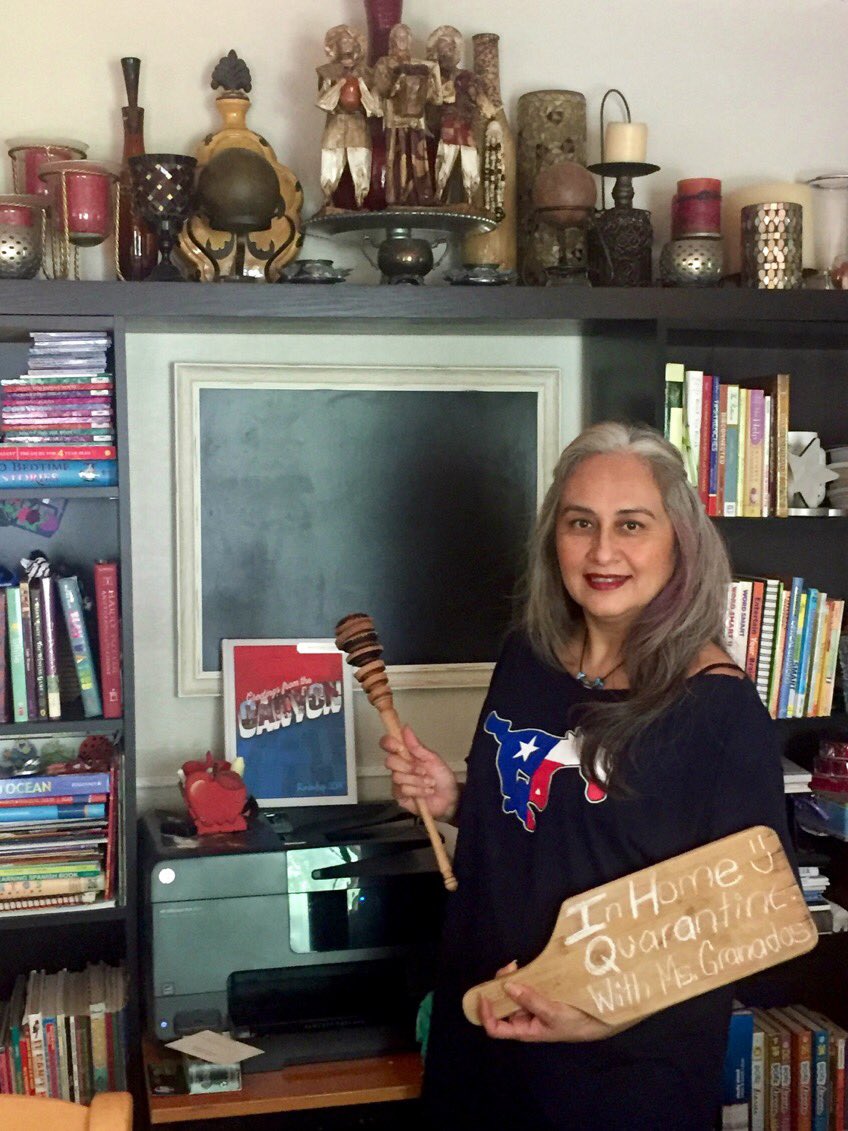 CaVMS_Admin's tweet photo. Our wonderful hall monitor, Ms. Granados, and her two daughters helped us celebrate Canyon Vista gear day from home! #cavmsmustangs https://t.co/tXrsqny9qJ