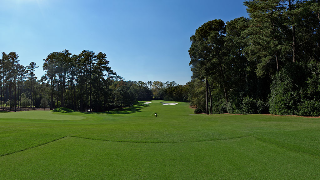 RockBottomGolf's tweet photo. MASTER The Course: Hole No. 4 Flowering Crab Apple Par 3 Yards
240

Golfers have hit 27 holes-in-one at Masters since the tournament began in 1934, but just one of them came at No. 4 Flowering Crab Apple, hit by #JeffSluman in 1992.

#MastersTournament #MastersWeek #TheMasters https://t.co/tZJnw0NnYs