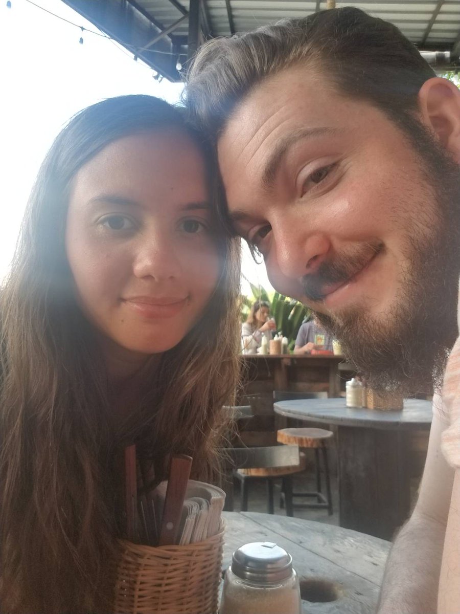 BuckliesAngel's tweet image. #OnceThingsGetBackToNormal my beautiful daughter can marry her prince.