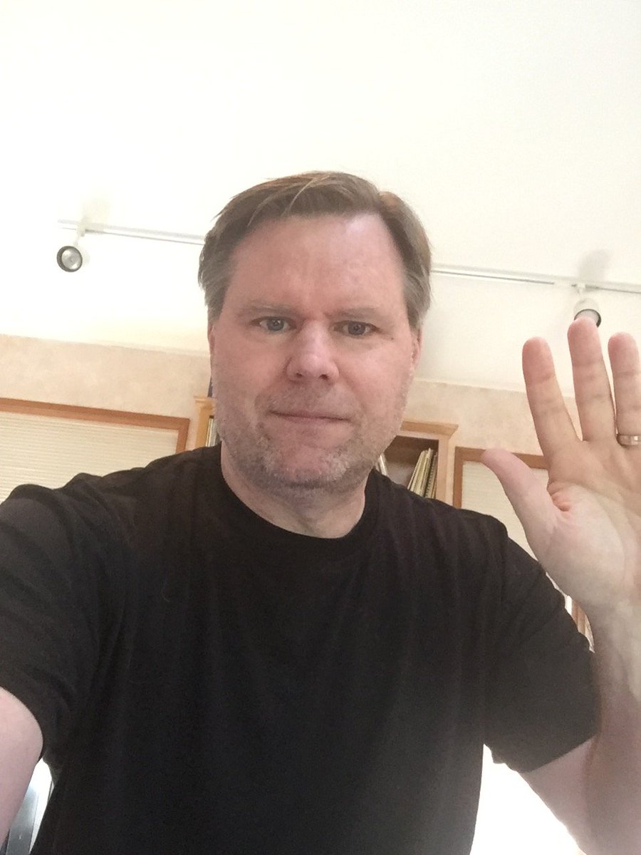 TigardOR's tweet image. #TigardWorks for you!

✴️ Councilor @heidi_lueb
✴️ Judge Michael O'Brien
✴️ Lisa Shaw @TigardPolice 
✴️ Kristina Peltier, Graphic Designer
✴️ Mayor @JasonSnider2
✴️ @lueck_mikel, Emergency Mgmt
✴️ S. Billings-Beck, Engineer
✴️ Traci Willey @TigardLibrary

tigard-or.gov/profiles/