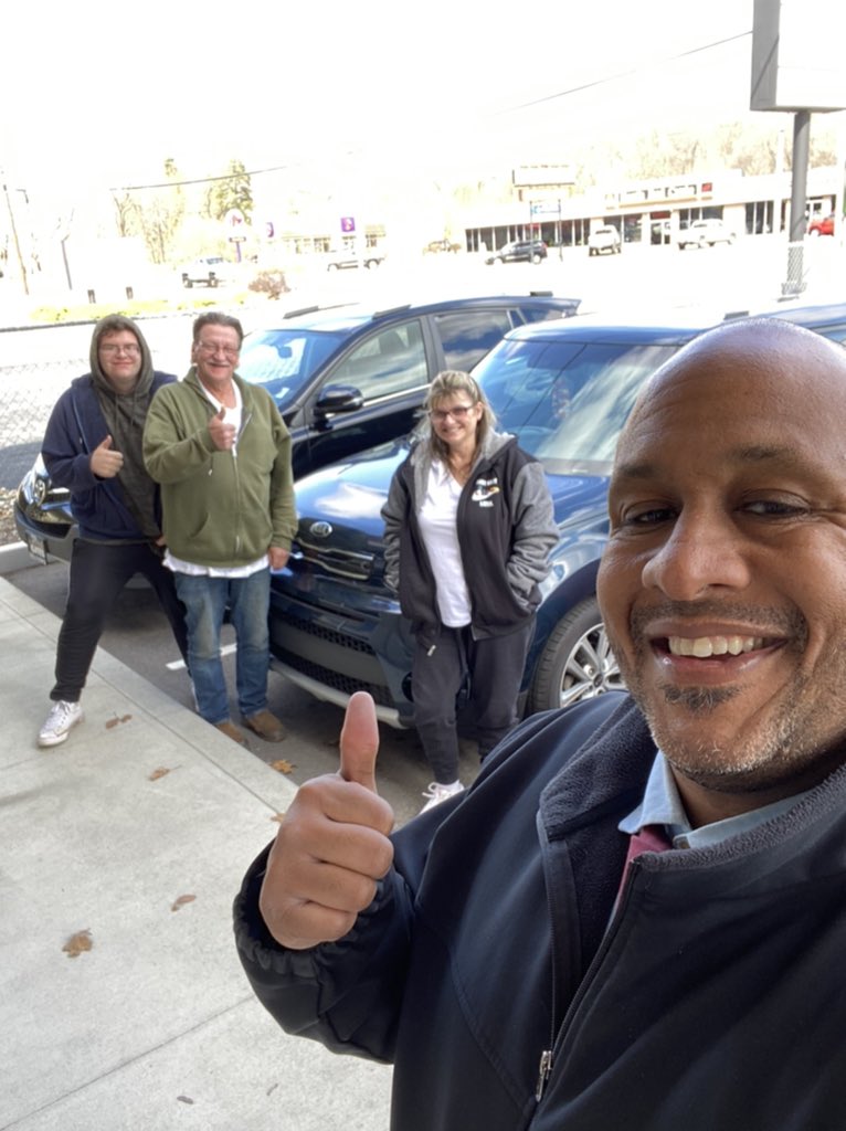 HooksJason tweet picture