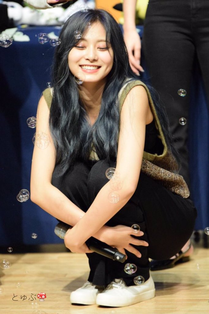 TzuyuLike Mina, I wasn’t really drawn to Tzuyu at first. She came off boring and quiet and I thought she was only in twice bc of her visuals, but this couldn’t have been farther from the truth. I now stan her for the adorable, talented baby that she is, Stan Tzuyu