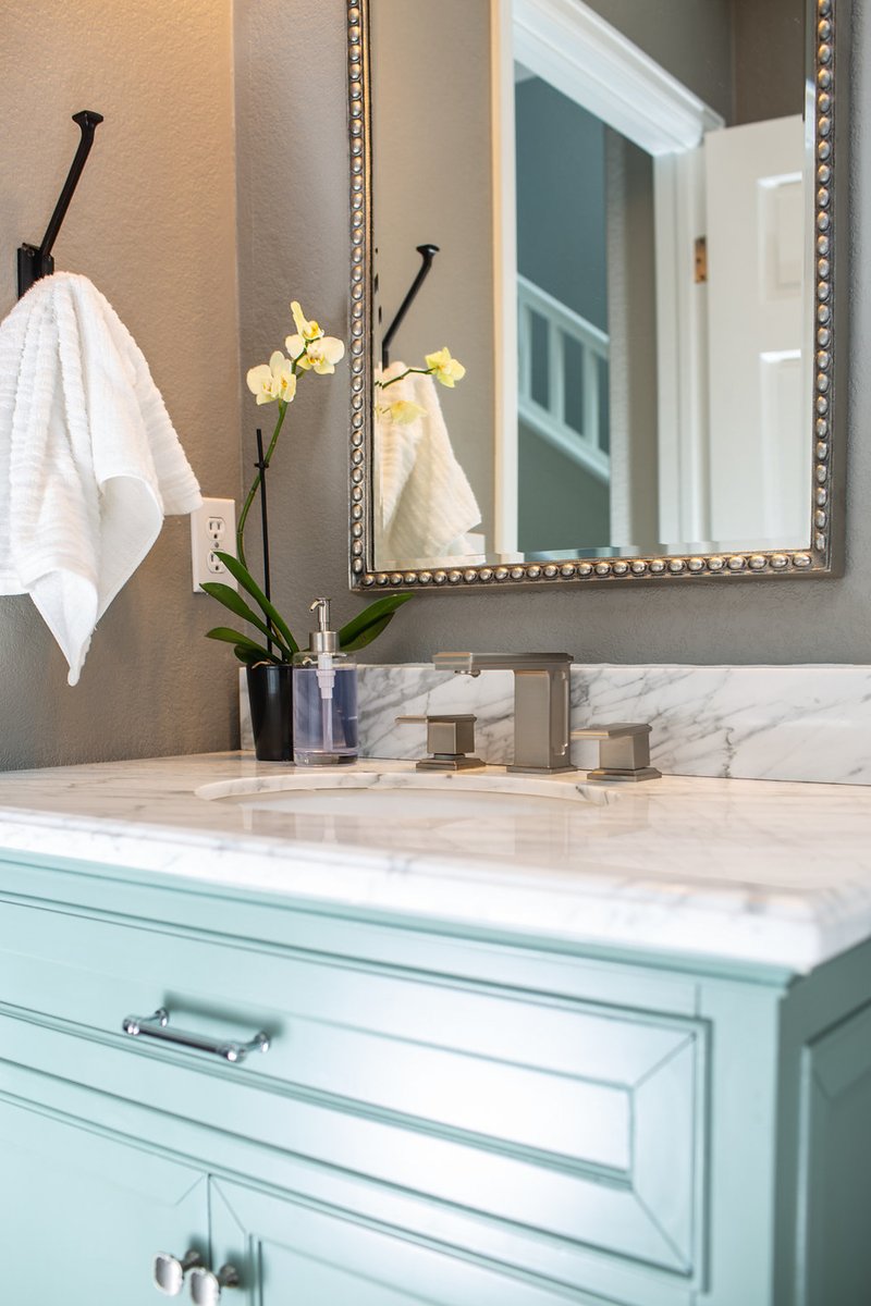 tvlcreative's tweet photo. The sweetest hand washing station there ever was. #tvlcreative #interiordesign #homedesign #home #homedecor #decorideas #powderroom #bathroomdecor #bathideas #homesweethome #stayhome #handwash https://t.co/NRMcjC7cDN