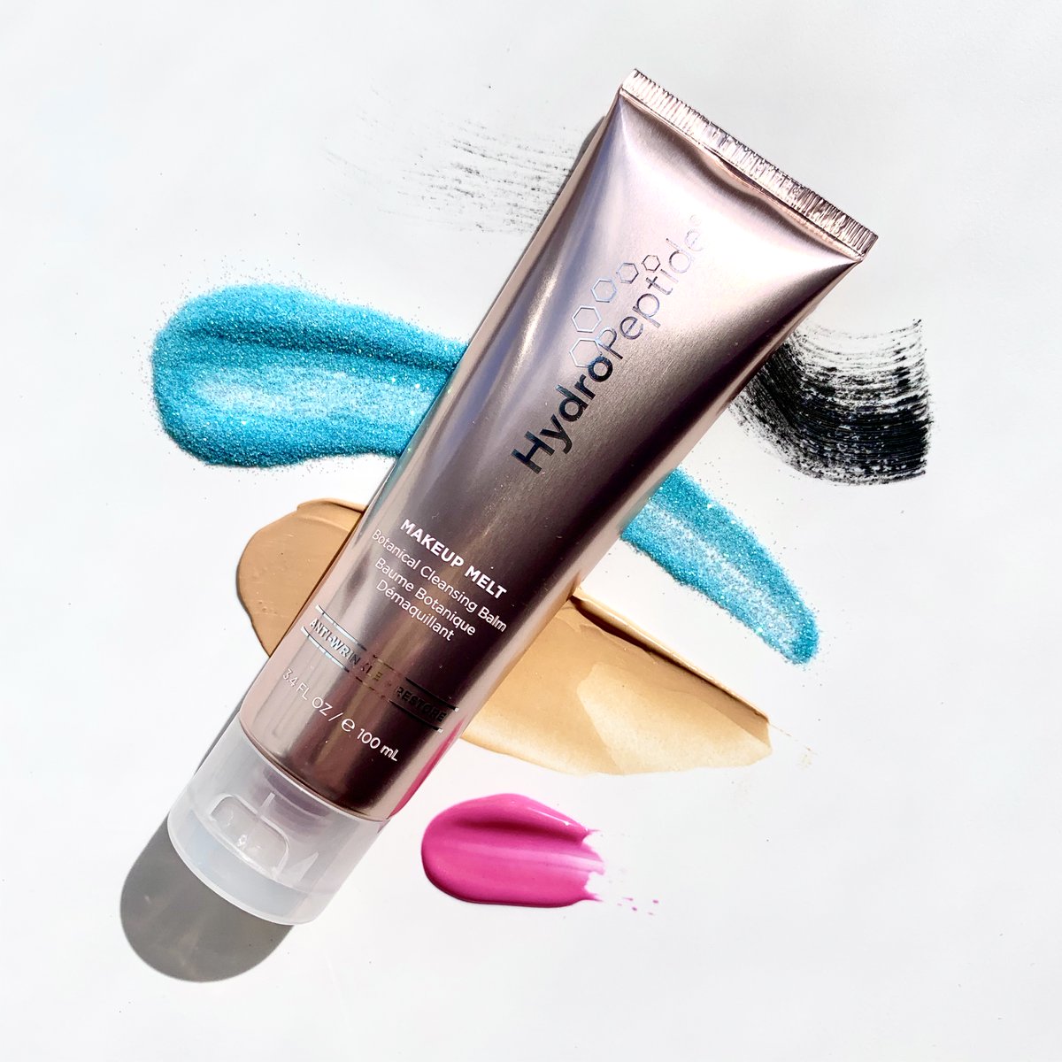 Experimenting with new makeup looks while you're stuck inside? Wash them away with confidence that you'll have a clean slate with our Makeup Melt!