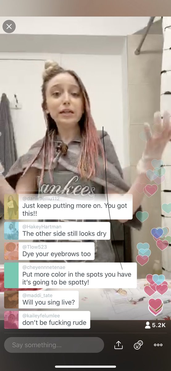 Shellatrix's tweet photo. @holy_schnitt Ellie I accidentally took a screenshot while trying to move my phone/adjust the volume at the same time but I feel like it perfect catches the slight panic on your face https://t.co/PA47Yi0x2U