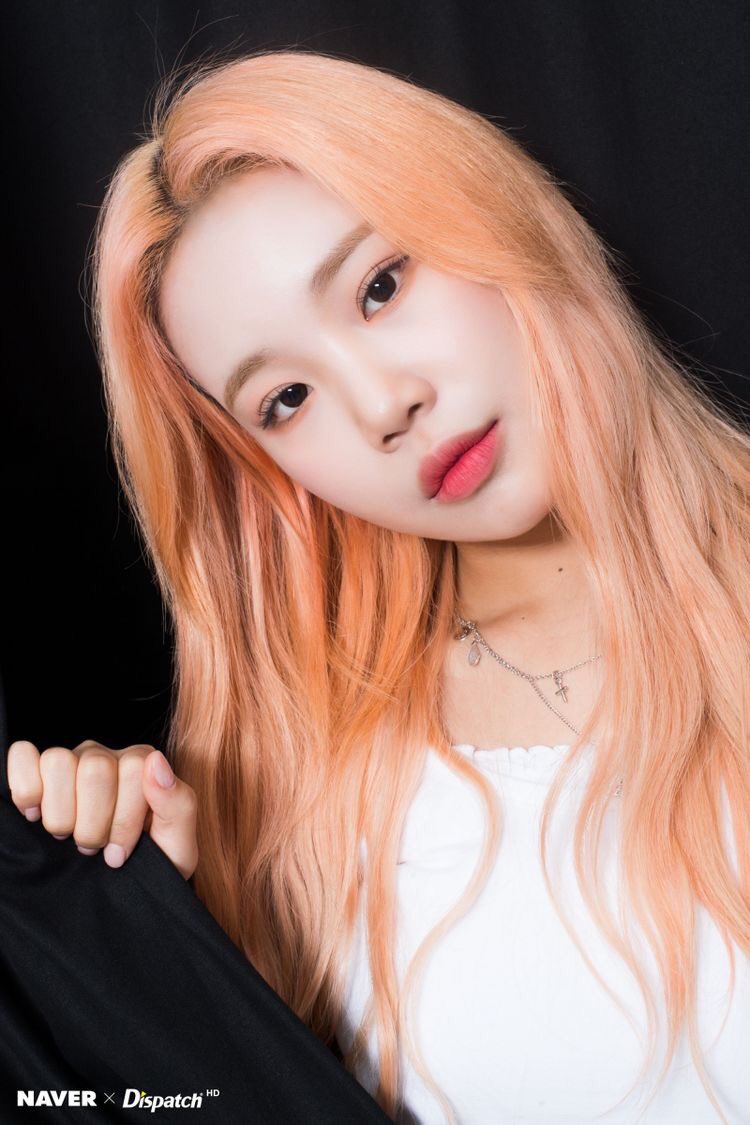 JooEBack when I was first discovering mml I found JooE to be very annoying. I felt this way for a while until I realized that JooE is baby and deserves nothing but love, Stan JooE