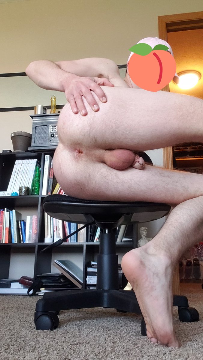 wanderinghole's tweet photo. I just really liked this lighting... #cumhungryfag #bottomfag #gayhole2fill https://t.co/lN7gNwt7WK