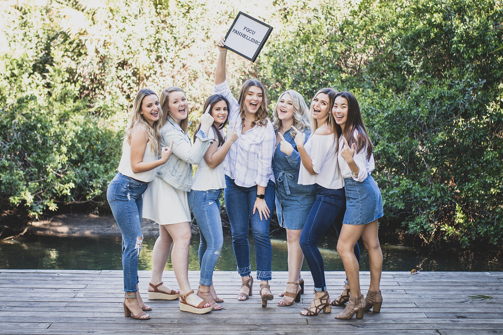 FGCU Panhellenic tweet media