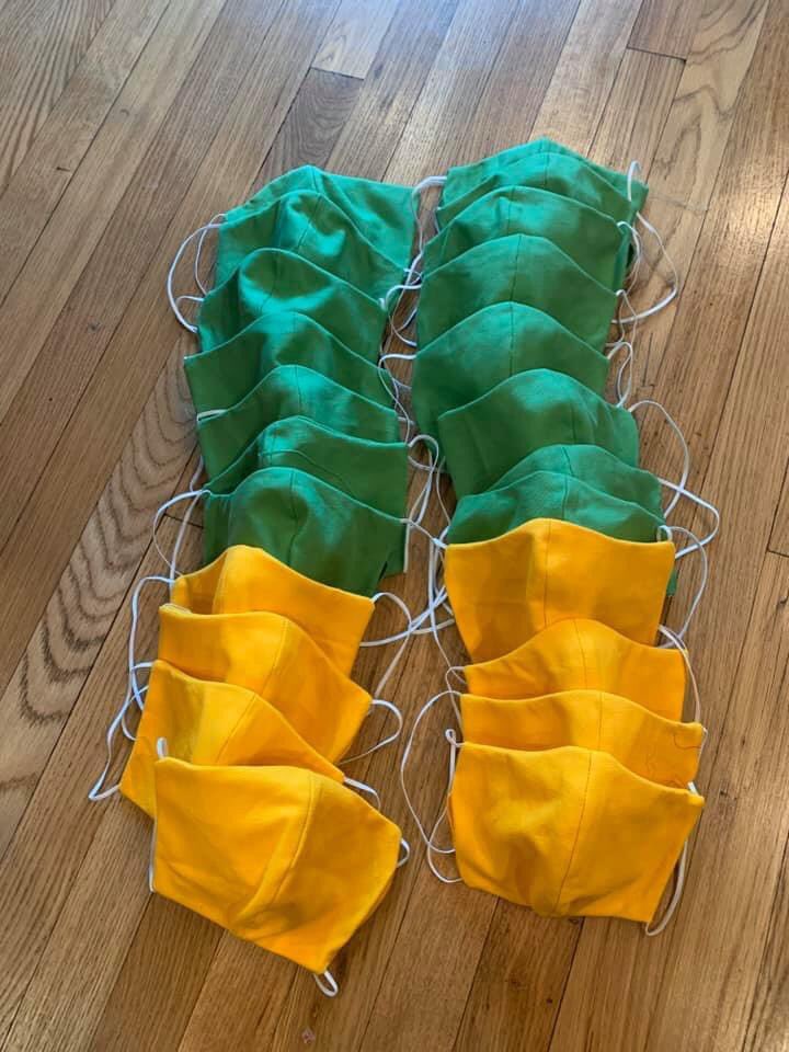 PpeHunt's tweet image. #Thankyou! We’ve received over 1300 #masks  because of your kindness, trust and willingness to help.Time for some drop offs and then making more and more.
#ppeshortage #Masks4All #MasksNow #HealthcareHeroes #COVID19 #COVIDkindness #sewing