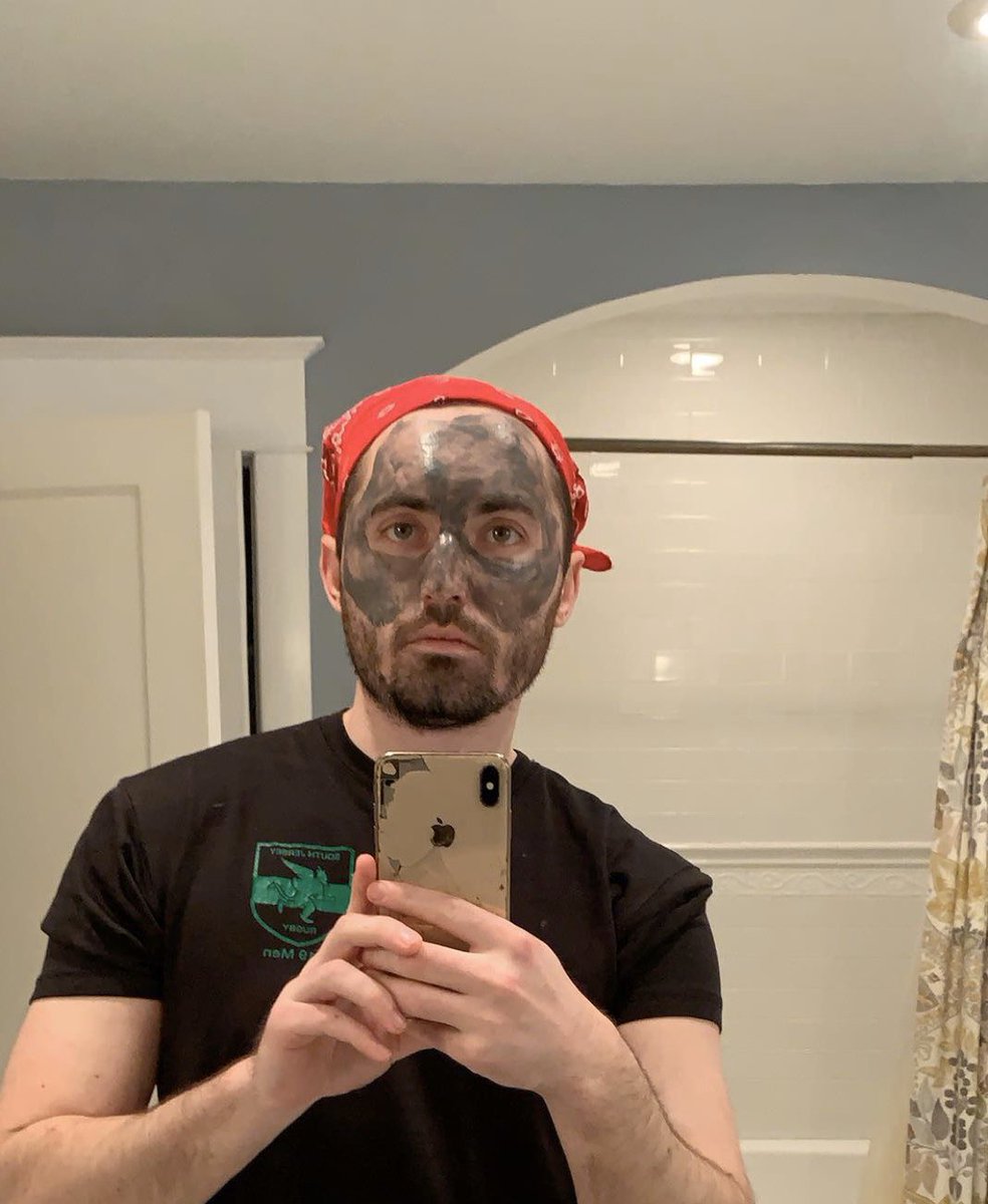 The_BidnessMan's tweet photo. Hoping all my kings out there are staying beautiful and keeping up the skin care routine. #boldISbeautiful #Gooplab https://t.co/ZFAPzCukKe