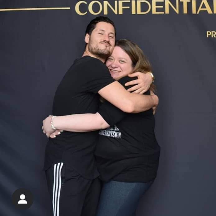 Snuggles4Valx's tweet photo. Havin a really hard day today. 
2 years ago I got to hug my fav. I feel this nightmare is never gonna end... so i am just looking at the pic and trying to stay calm. @iamValC https://t.co/wFETHj6ZZf