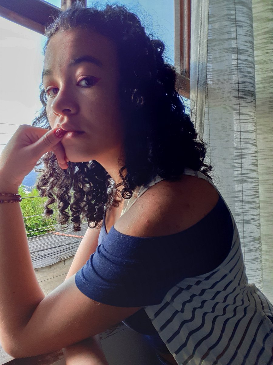 Gabs tweet media