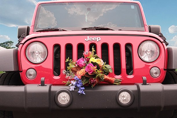 The jeep and our flowers, quite the becoming pair! Practicing our creativity no matter where life takes! Let's keep driving forward together and keep the sun shining in all the ways we can!
