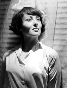 21: Luise Rainer gives me a little young Meryl Streep with some definite Bebe Neuwirth