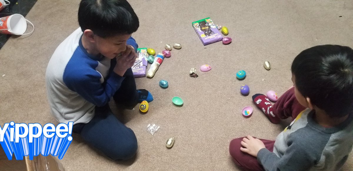 StPatrick_CCSD's tweet photo. Thank you to our families for sending in pictures of their Easter celebrations at home. This is a @StPatrick_CCSD student from our Grade 2 class celebrating with his family!
#ibelieveincatholiced https://t.co/5zS1nTdSUc