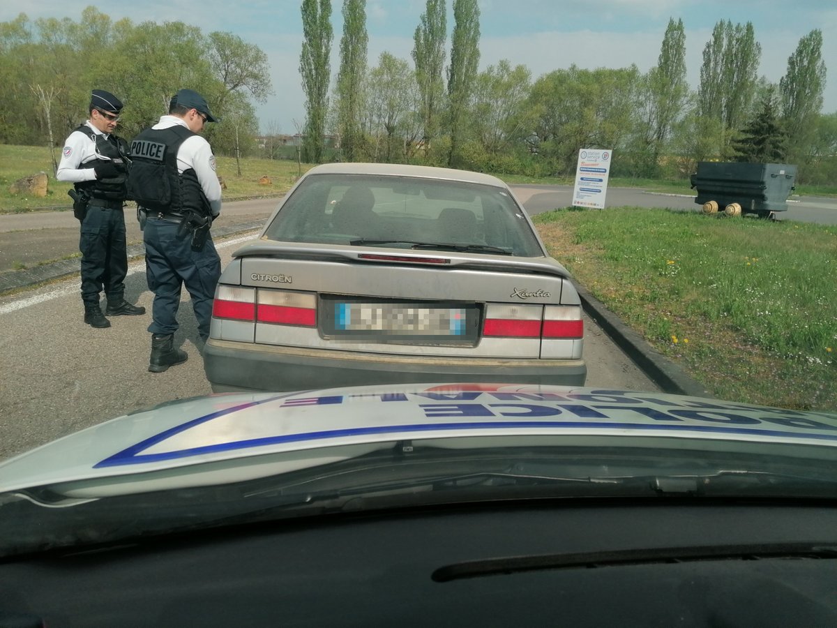 Conflans Hashtag On Twitter