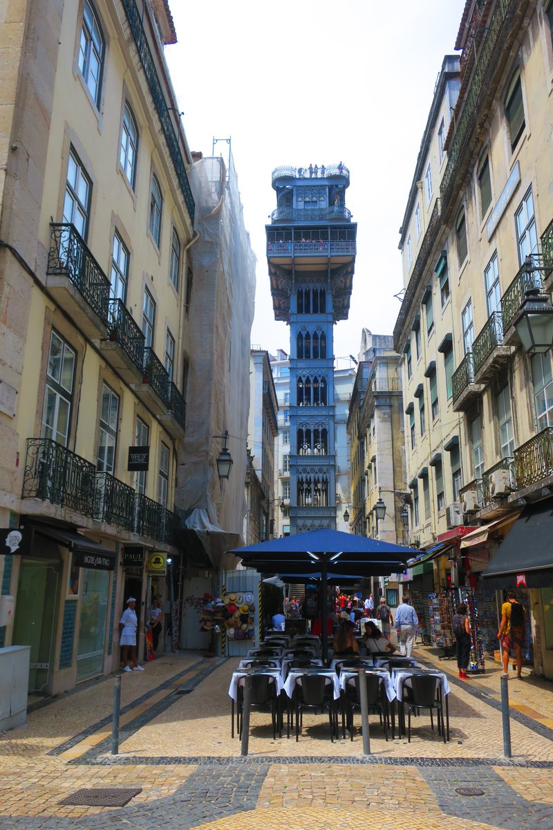 marines_26_bot's tweet photo. リスボンの街並み
（Lisbon・Portugal）
https://t.co/ghOJBqWwBd