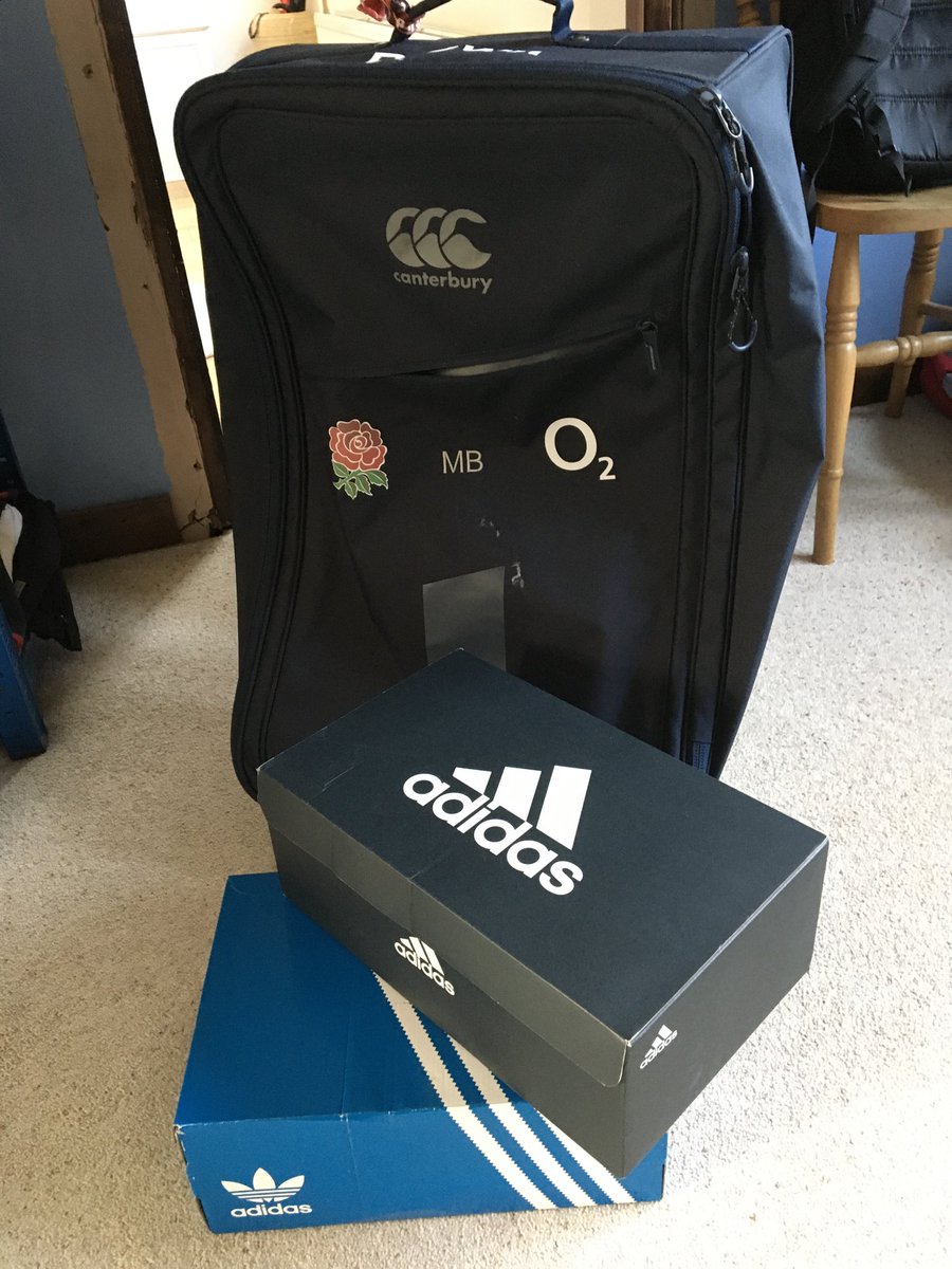 InMyLocker tweet media