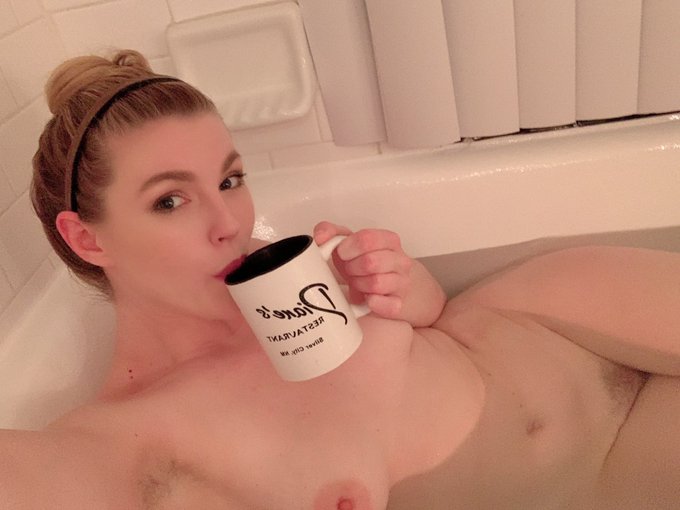 Watching Inuyasha in the bath... https://t.co/4F7U8b0dS3<a href="/tag/hourglass"class="tags"><span>#hourglass</span></a><a href="/tag/bush"class="tags"><span>#bush</span></a><a href="/tag/skype"class="tags"><span>#skype</span></a><a href="/tag/fuckdoll"class="tags"><span>#fuckdoll</span></a><a href="/tag/camshow"class="tags"><span>#camshow</span></a>