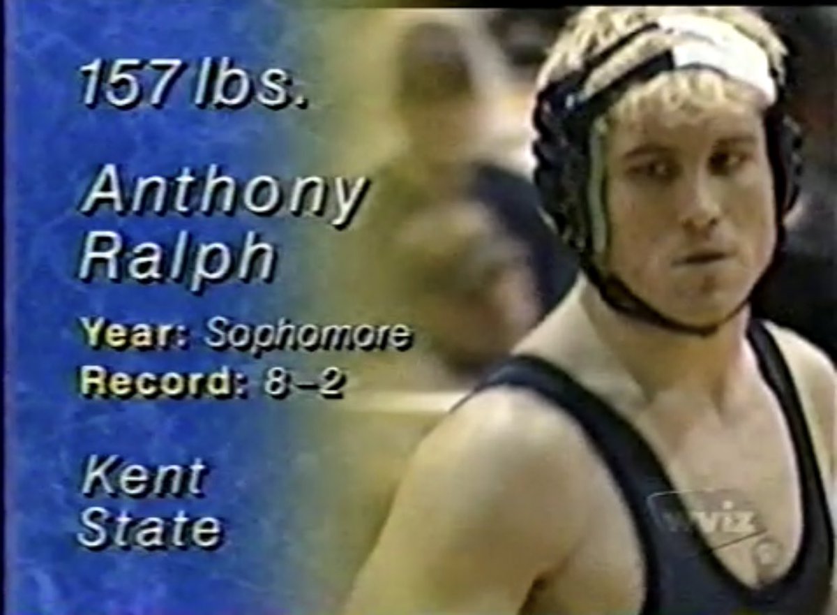 zzsmiller's tweet photo. .@TOSUwrestling as a #GoldFlash for @KentStWrestling https://t.co/dxqC2upa2V