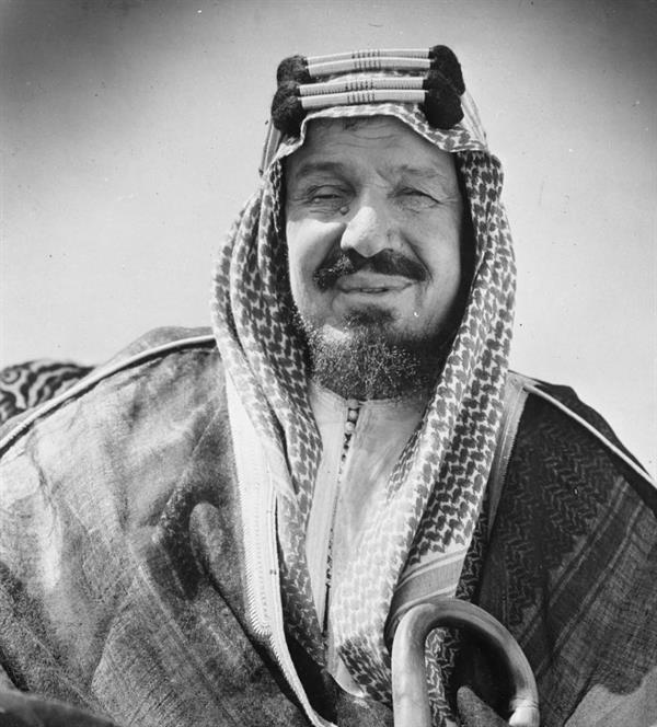 The beginning of the real story is due to the desire of the founding king Abdulaziz bin Abdul Rahman Al Saud to fight illiteracy and spread education.