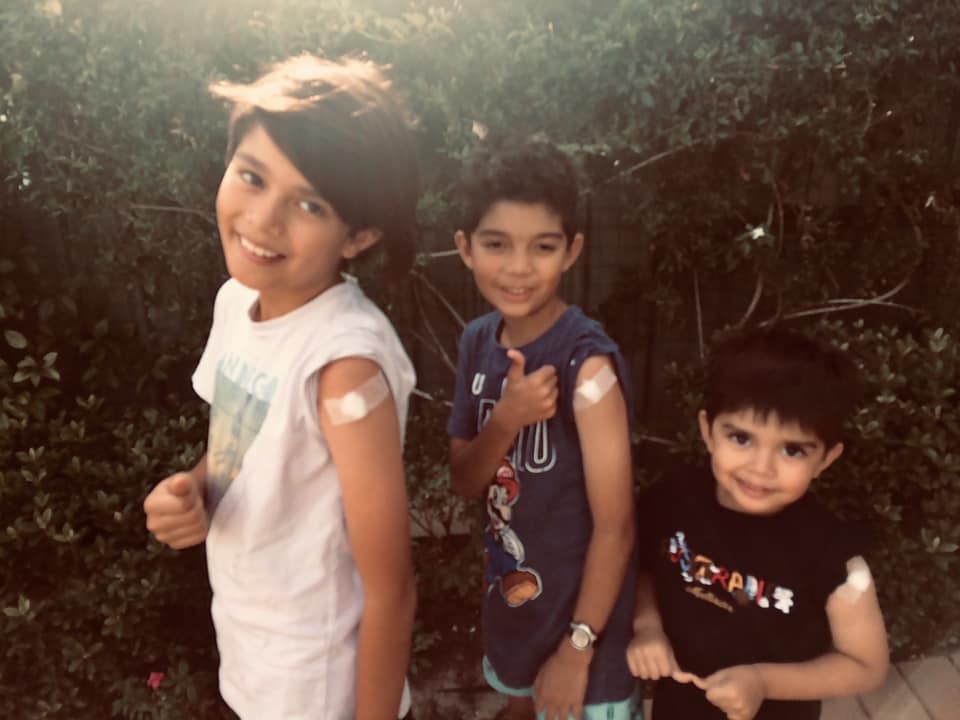 LightForRiley's tweet photo. More happy vaccination pics! Great to see so many families knowing the importance of #flu vaccination.

#ForLucy #ProtectEachOther

To find out more about the Lucy DeLuis Memorial Award (you could win $1000 for sending us a shot of your shot!) head to: https://t.co/x5CW89KHme https://t.co/dWgKRrTppq