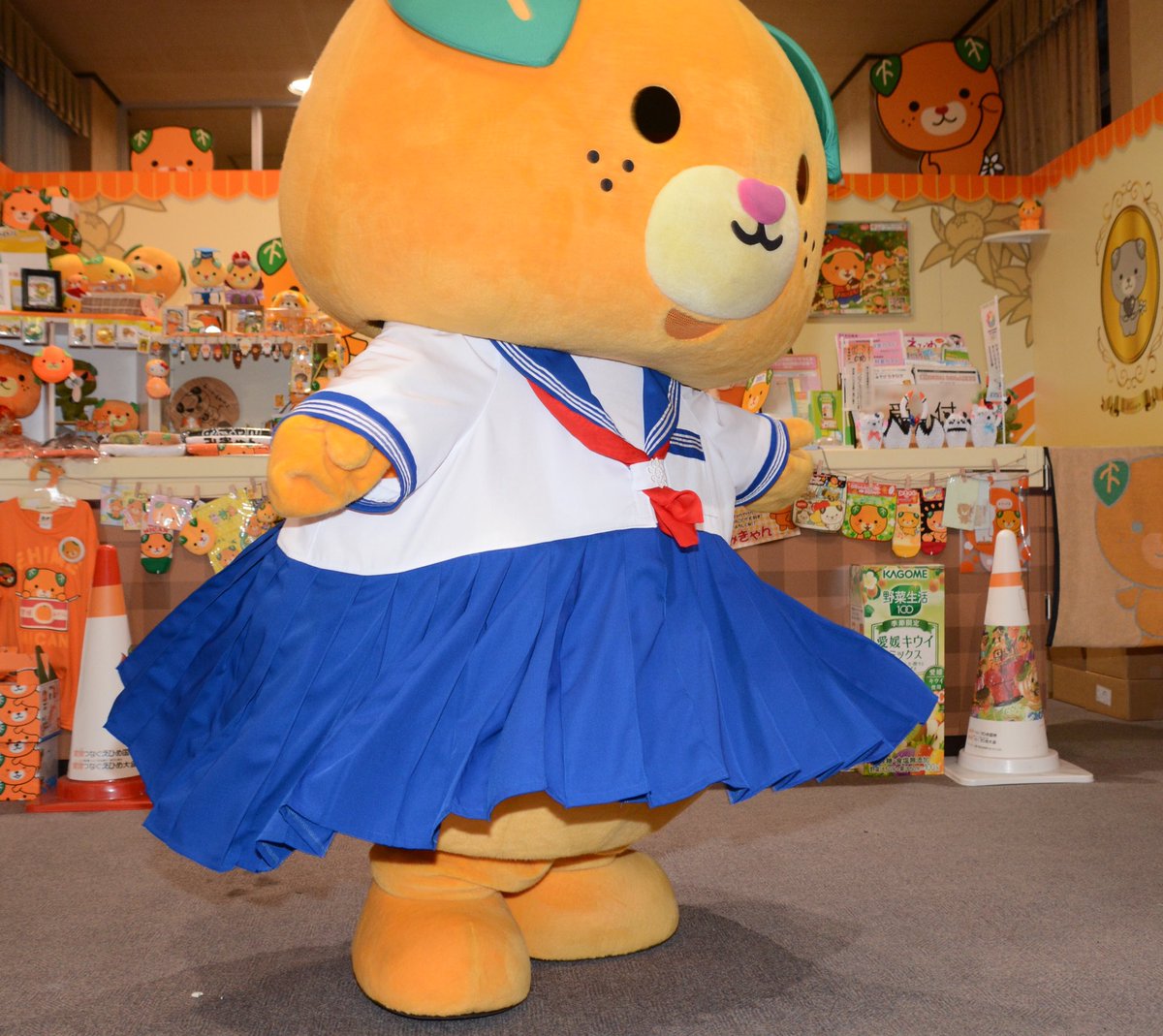 ট ইট র みきゃん 公式 愛媛県イメージアップキャラクター こんにちきゃん ᆺ おうちでひとりファッションショーでも しようかな 華麗にターン みきゃん 愛媛県 おうち時間 ট ইট র みきゃん 公式 愛媛県イメージアップキャラクター こんにちきゃん ᆺ おうちでひとりファッションショーでも しようかな 華麗にターン みきゃん 愛媛県 おうち時間
