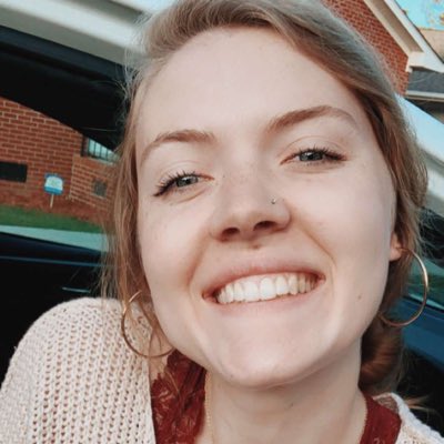 caroline_____e's tweet photo. #NewProfilePic https://t.co/fkNoXkPPsP