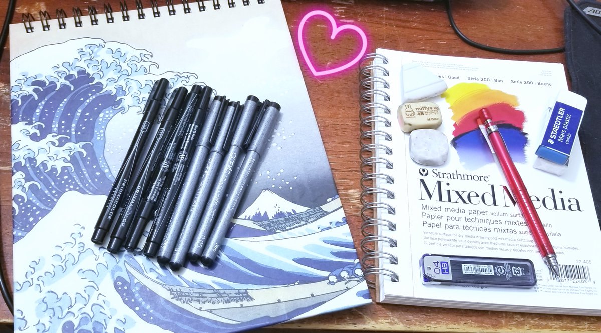 ArtistiqueDuo's tweet photo. Juju: Got new art supplies! Going back to my roots and trying out traditional again! For now at least > w>

#ArtistiqueDuo #traditionalsupplies #artsupplies https://t.co/1biADEXKIx