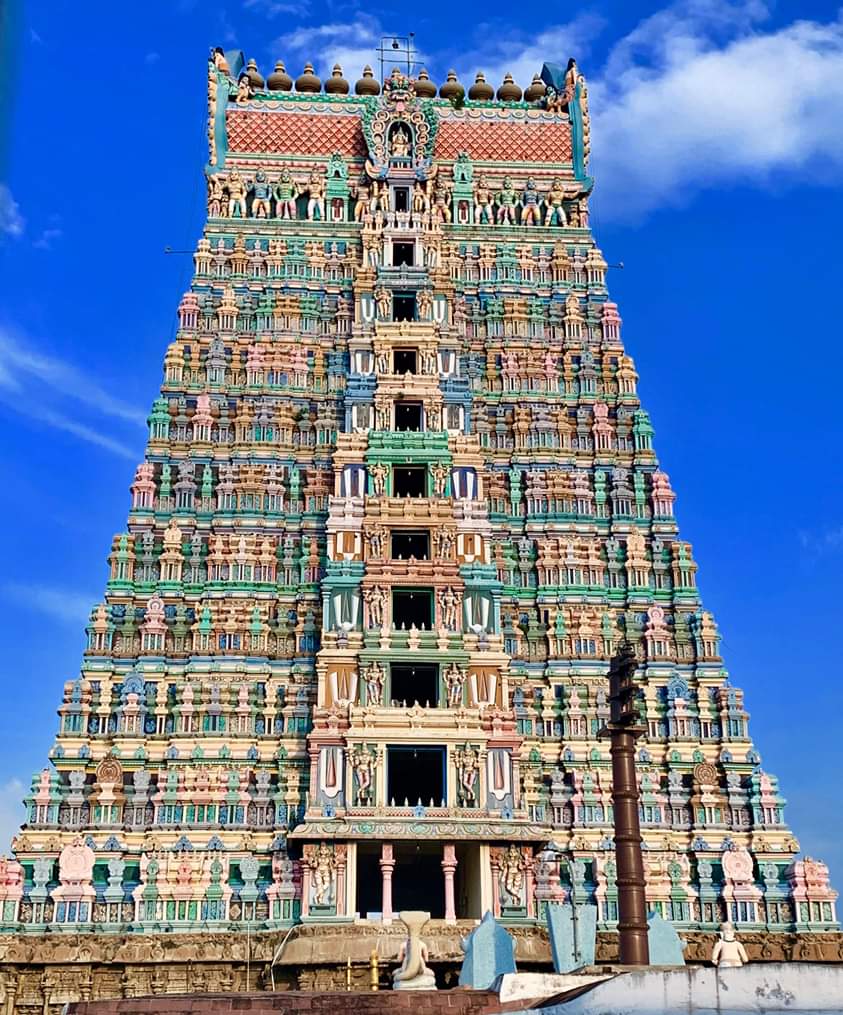 உலகெலாம் உள்ள எம் உறவுகளுக்கு இனிய புத்தாண்டு வாழ்த்துக்கள்!