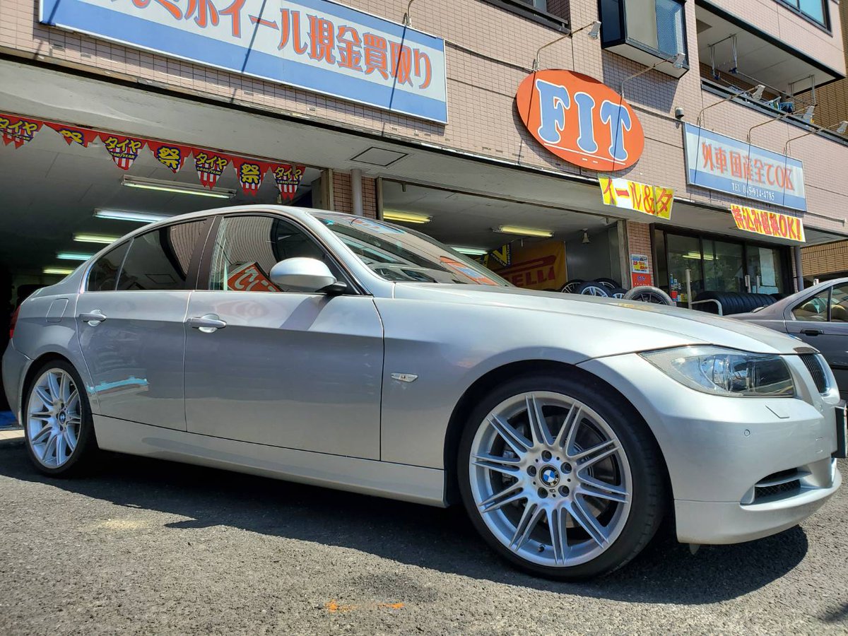 ｆｉｔコーポレーション Twitterissa Bmw専門 中古ホイールショップ Fitコーポレーション都筑店です E90 リヤタイヤ交換です タイヤはハンコック ベンタスv12evo2 海外でも人気のタイヤですね おススメですよ ホイールはダブルスポーク225ｍです T Co