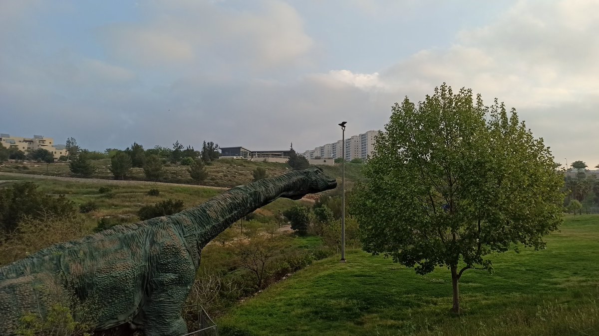 KernelXSS's tweet image. Dolphins in Venice? I raise by Dinosaurs in #modiin #natureishealing