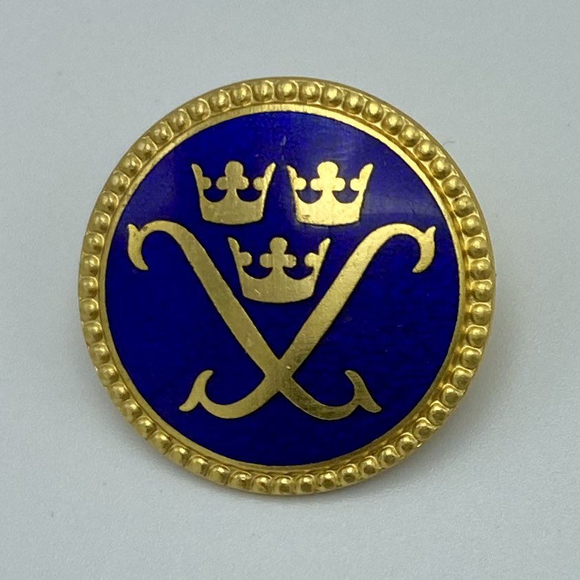 Stockholm Sjuksköterskeskola #Brosch #Stockholm <a href="/Swenurse_Kansli/">swenurse</a> <a href="/vardforbundet/">Vårdförbundet</a> #Broschmuseet <a href="/regionstockholm/">Region Stockholm</a>