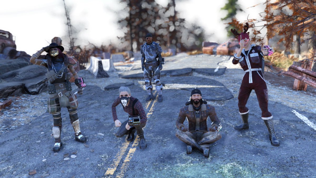 BeardedIAm's tweet photo. Thanks @VaultTecMedic for the proper Wastelanders eve get together I needed. Can’t wait to explore the wastes more with my friends!
#Fallout76 @Fallout https://t.co/UgMi5vufzC