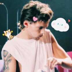 ~soft pics of louis~a thread we ALL need