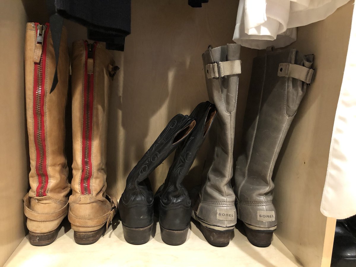 mhcameron's tweet photo. Hey @suitkits, you got me to finally organize my shoes and get rid of crap I’ll never wear again. Thx! https://t.co/yg2S0DVOrW