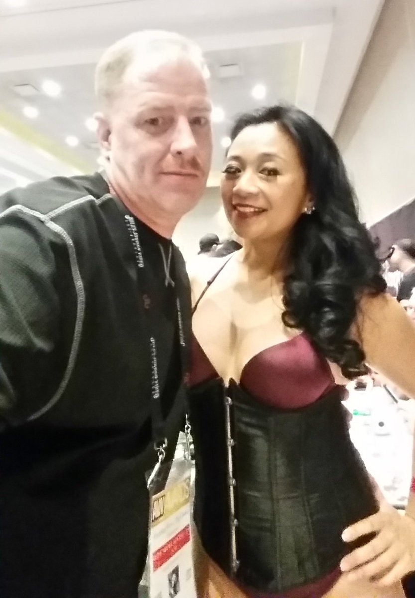 pervytheclown's tweet photo. Blast from the Past!
With My Beautiful Friend 
@ClubLuckyStarr 💕
@avnawards @AVNMediaNetwork 
#AvnAwards #AVNMediaNetwork https://t.co/IUDPSZkLuM
