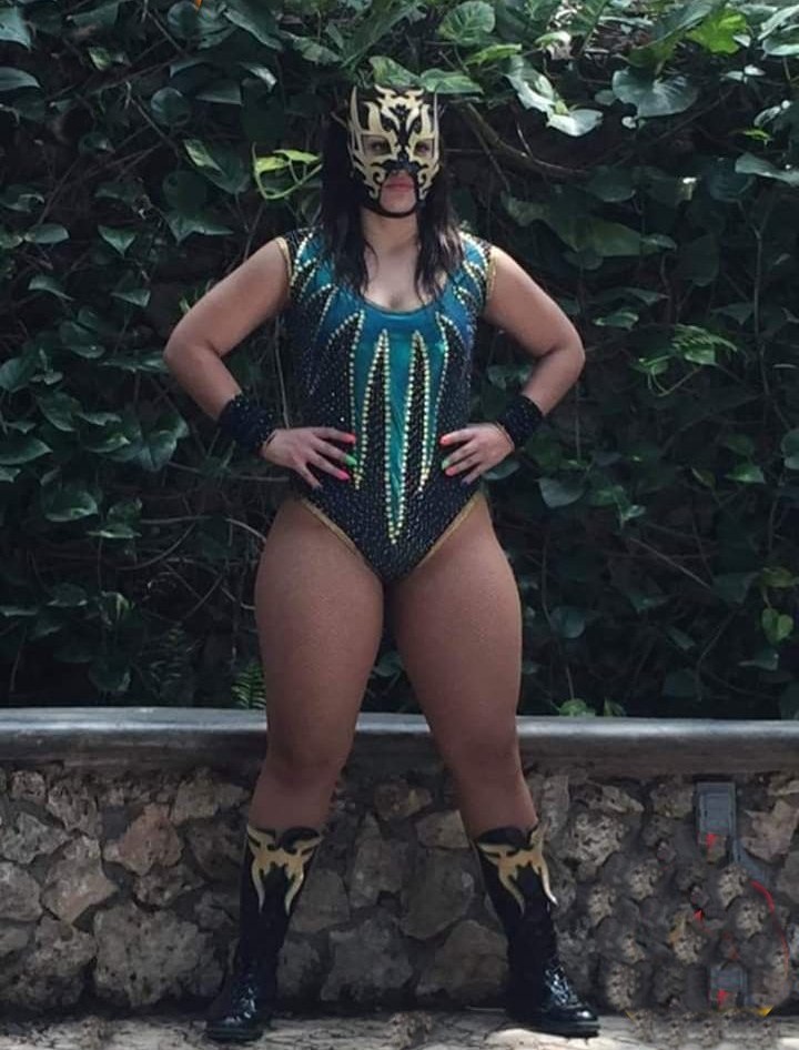 #Luchadoras #México #Piernudas ¡Alguien sabe quién es? @MarcoContigo