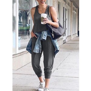 ChoiceNeed's tweet image. REORIA Women Summer Casual Sleeveless Tank Top Elastic Waist Loose Jumpsuit Rompers with Pockets
amzn.to/3cjq17c