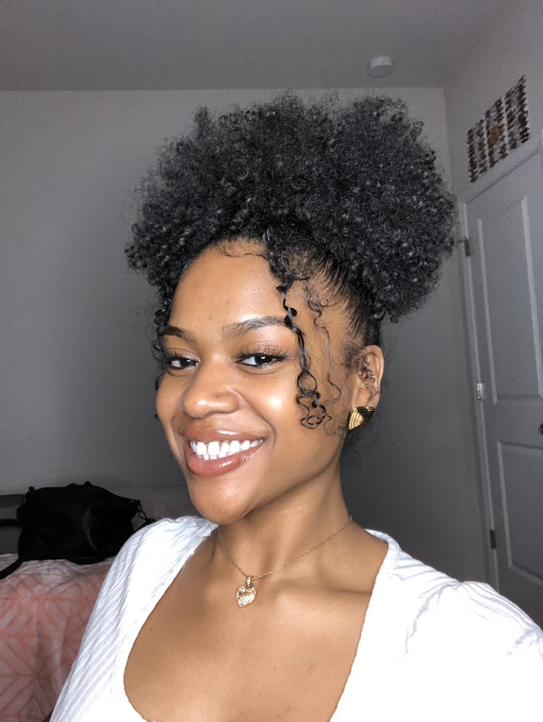 Kudderr_isback's tweet image. I like RARELY smile lol but #gapgang yadiggg