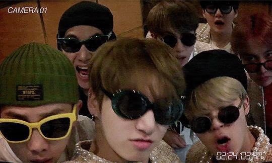 "you only stan bts bcoz of their looks" - an ironic thread