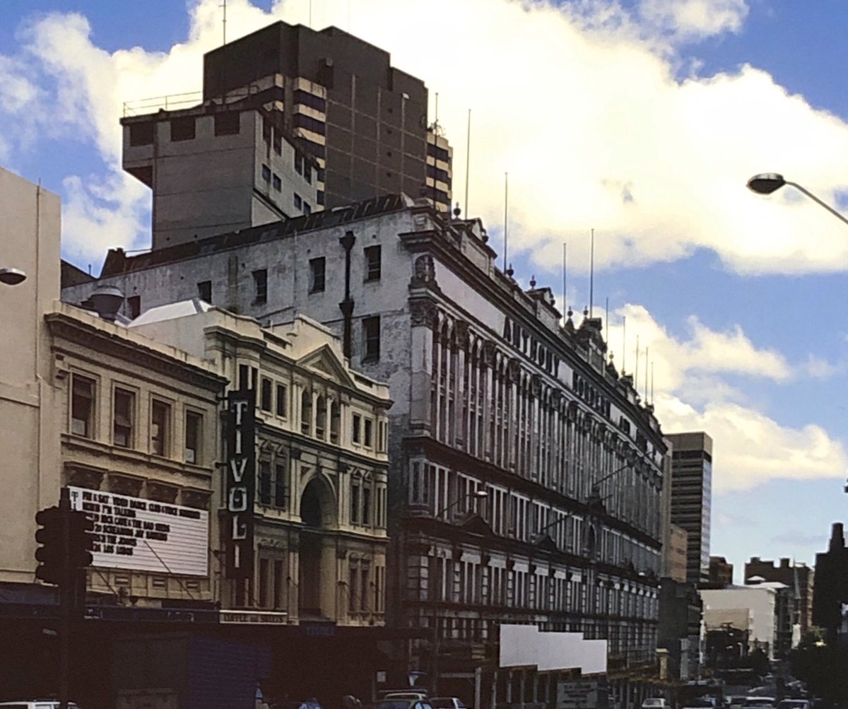 PhilipThalis's tweet photo. #lostSydney
former grandeur of Anthony Hordern’s flagship store, which used to command the southern end of Sydney’s city centre through sheer scale & prominence.
Carelessly demolished for inferior World Square, which could so easily have sat within.
My photos mid1980’s pre demo https://t.co/1xDsQCDSQU
