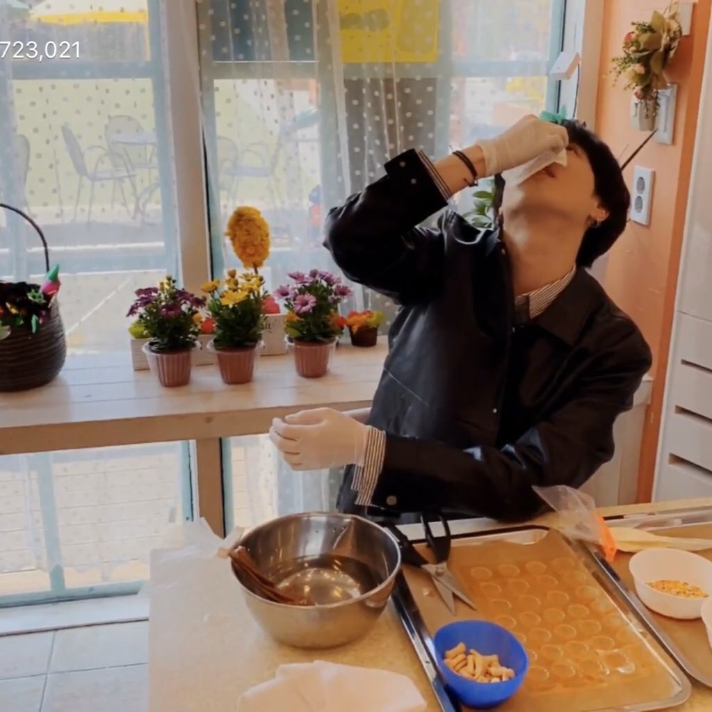 SevenJel's tweet photo. THANK YOU SO MUCH FOR TODAY YUGYEOMIE~ TAKE A REST AND ALWAYS TAKE CARE OF YOUR HEALTH. WE LOVE YOU!

#EveryDateWithYugyeom 
#EVERYDATE_GOT7 
#NOTBYTHEMOON 
@GOT7Official https://t.co/ebdT5b6cxu