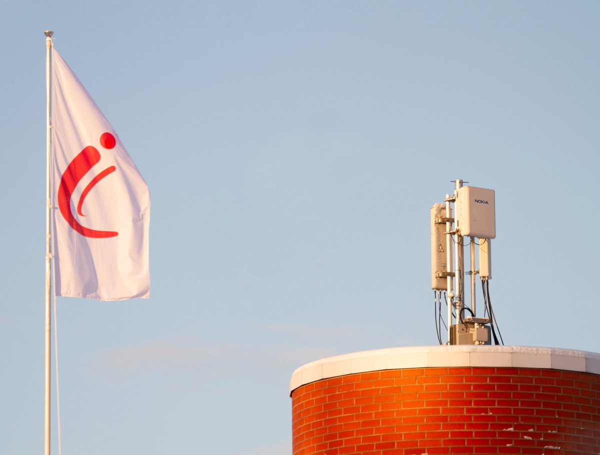 TestYka's tweet photo. Centrian matkapuhelintestiverkkoa päivitetään aktiivisesti vastaamaan tulevaisuuden tarpeisiin: https://t.co/2NUirVUTe3 #YkaTestNetwork #centriadronelab #5GForce #5gpriorityproject #AA3D #5GViima #centriadigitehdas #centriatki #centriaamk https://t.co/kPnf97PaGQ