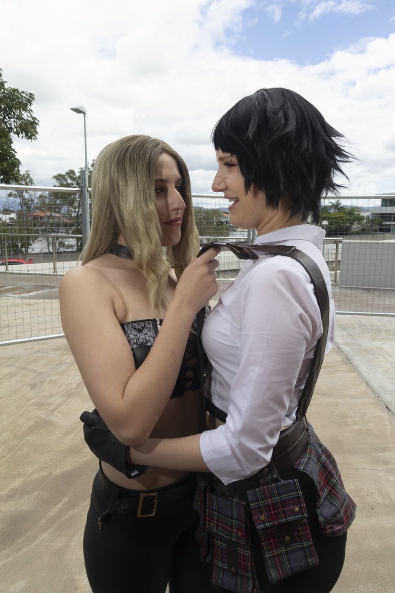 MorikyouD18's tweet photo. Trish and Lady are getting married. Thanks for your time ๐
Lady: @thelivingdeath
๐ท: @cassasshots
#devilmaycry #devilmaycrycosplay #dmc #dmccosplay #trishdevilmaycry #ladydevilmaycry https://t.co/EoIAnXH95Z