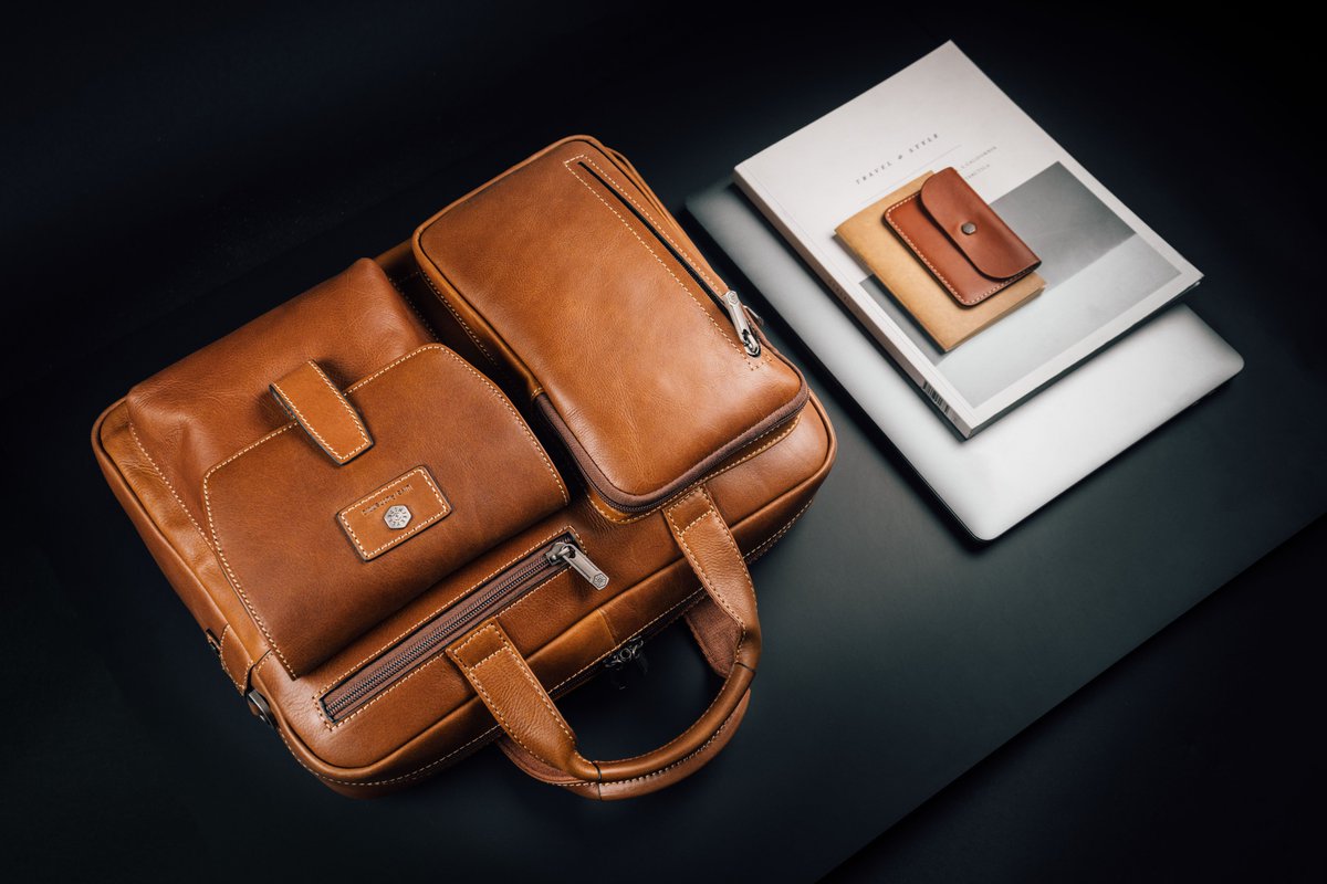 JekyllandHide_'s tweet photo. Our business bags behaving at home. Thinking of you all. #stayhome #liveauthentic https://t.co/FHKoeGurU2