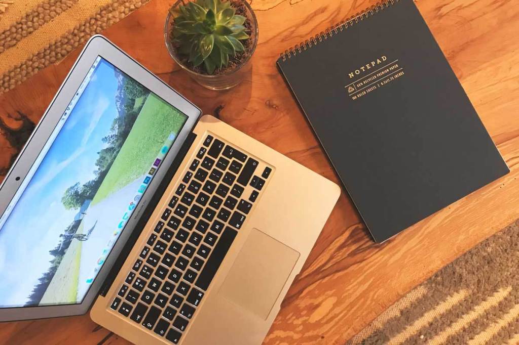 outventurehub's tweet photo. How To Design A Website For Your Outdoor Business: Expert Tips From Website Designer Hannah Green https://t.co/8bnnzpU6p4 https://t.co/0O76xqgNgt