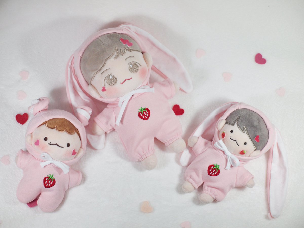 Lionii_Box's tweet photo. RT) 추첨 선물증정

*:.｡..｡.:*♡*:.｡. .｡.:*♡*:.｡..｡.:*♡*:.｡..｡.:

롭��어 우주복 뉴 컬러에 맞춰 롭이어 우주복의 주문을 시작합니다 새로 출시된 흰우유 롭이어! 많은 사랑 부탁드려요( ◍•㉦•◍ )♡

주문폼:https://t.co/4c8L1Y5FZM https://t.co/rNEsdpiMfG
