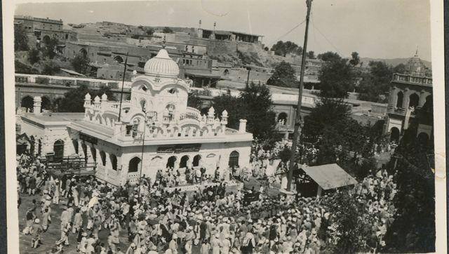 Happy Wisakhi to All of You :
More then 100 Years old views of Gurdwara Sahib same day clicks on Wisakhi.Note Current Building was Built in 1930 to 1935 . 
#Wisakhi , #Panjasahib , #100yearsago , #ShahidShabbirOfficial #Wisakhicelebrations , #Hassanabadal ,