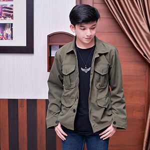 Saya menjual Kemeja Parka ... seharga Rp78.500. Dapatkan produk ini hanya di Shopee! shopee.co.id/herigunawan1/7… #ShopeeID